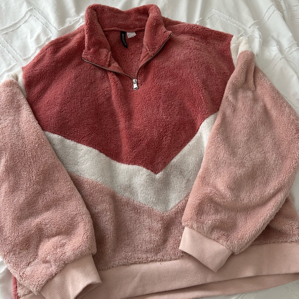 h&m pink fuzzy quarter zip